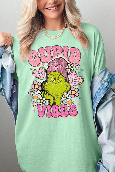 CUPID VIBES GRINCH TEE