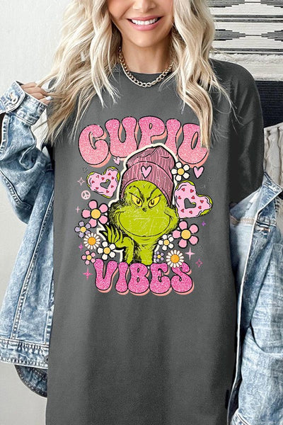 CUPID VIBES GRINCH TEE