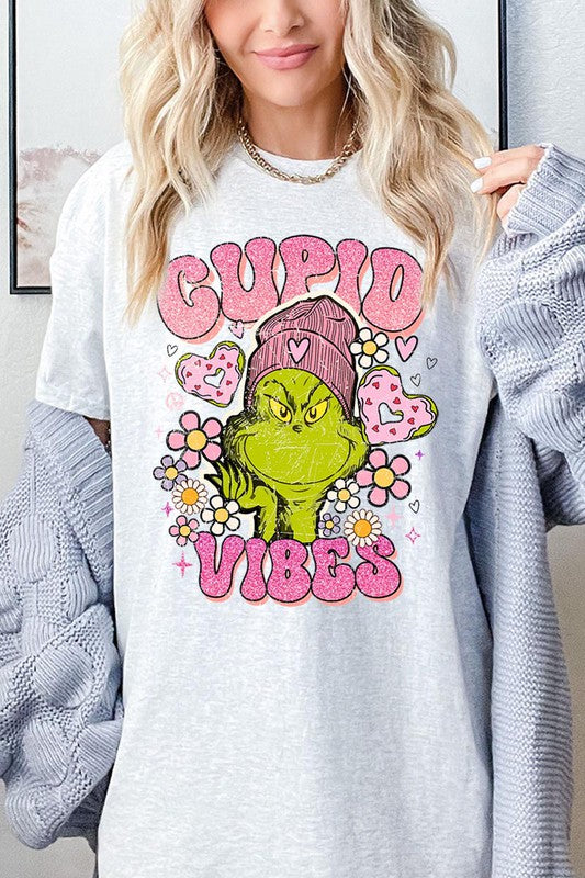 CUPID VIBES GRINCH TEE